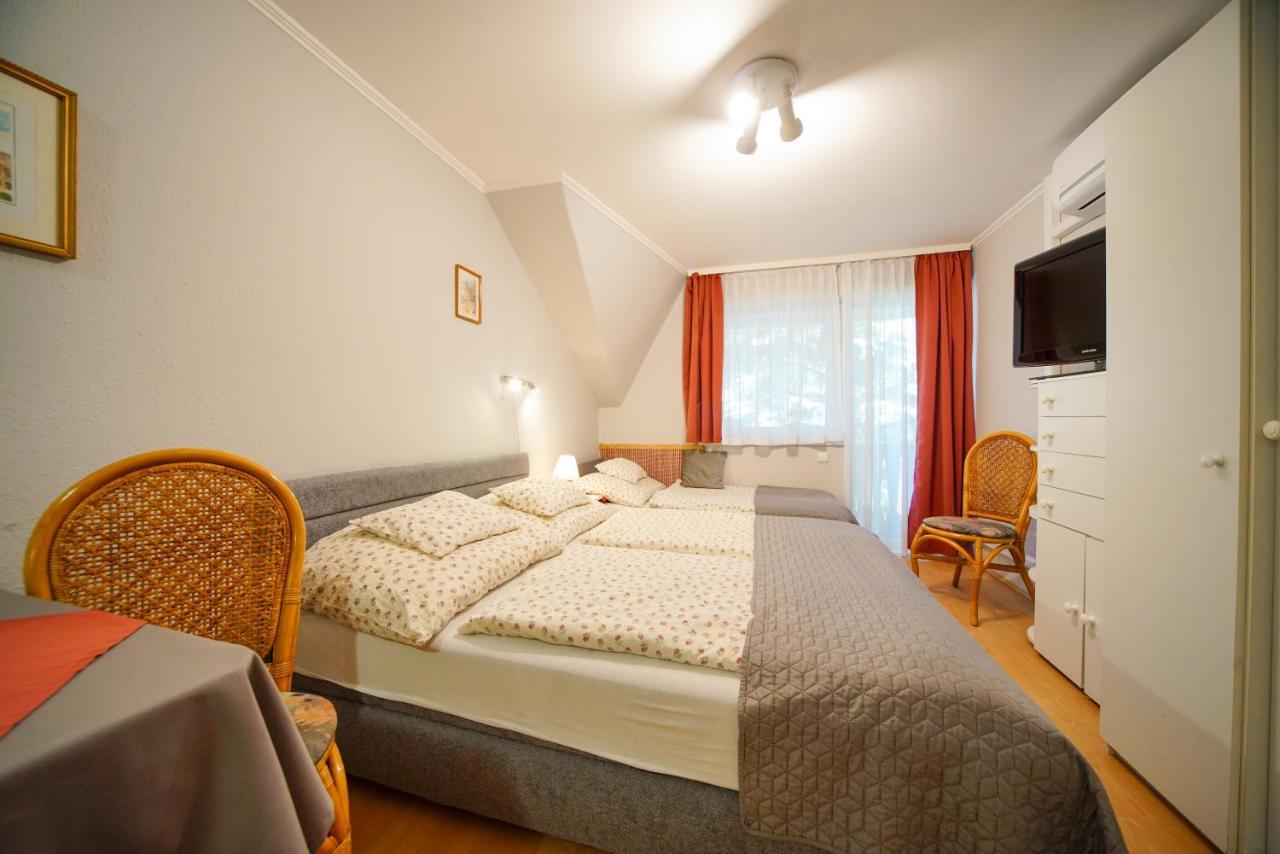 Siesta Vendeghaz Будинок відпочинку Еґер
